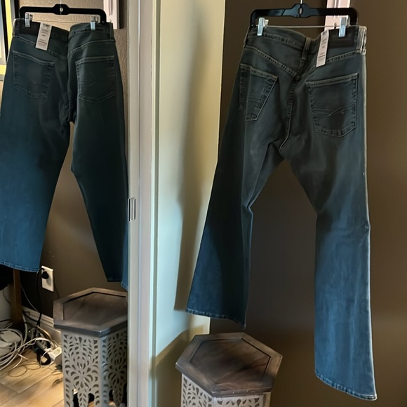 Levi Strauss, 34 x 30, premium flex jeans, relaxed fit - Picture 6 of 7